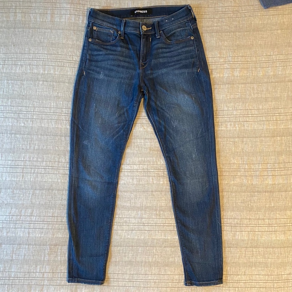 Express Mid-Rise Jeans -  Size 2 short